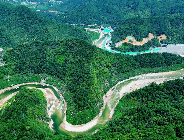 佛坪抽水蓄能项目 实拍.jpg